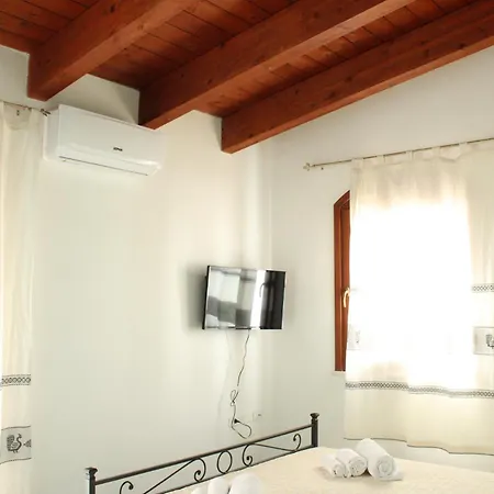 Le Rocce Antiche 4* SantʼAntìoco