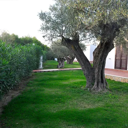 Le Rocce Antiche 4* Sant'Antioco