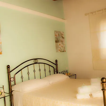 Le Rocce Antiche 4* Sant'Antioco