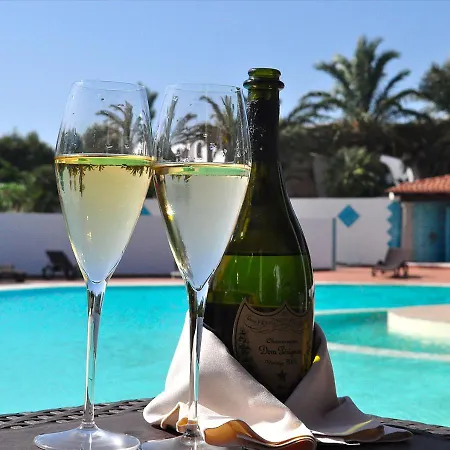 Le Rocce Antiche 4* Sant'Antioco