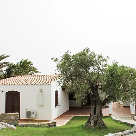 Le Rocce Antiche 4* Sant'Antioco
